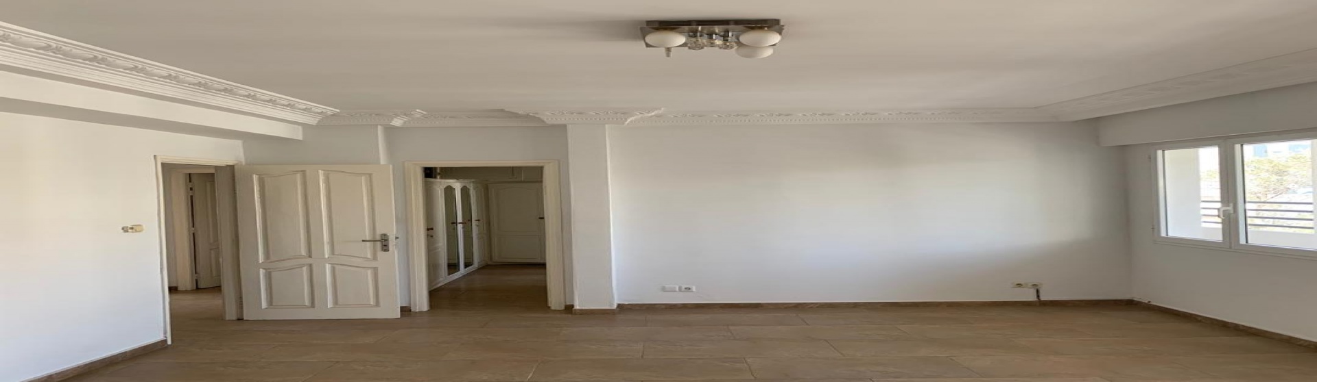 Centre-ville, Dakar, 3 Chambres Chambres, ,3 Salle de bainSalle de bain,Appartement,A Louer,1015